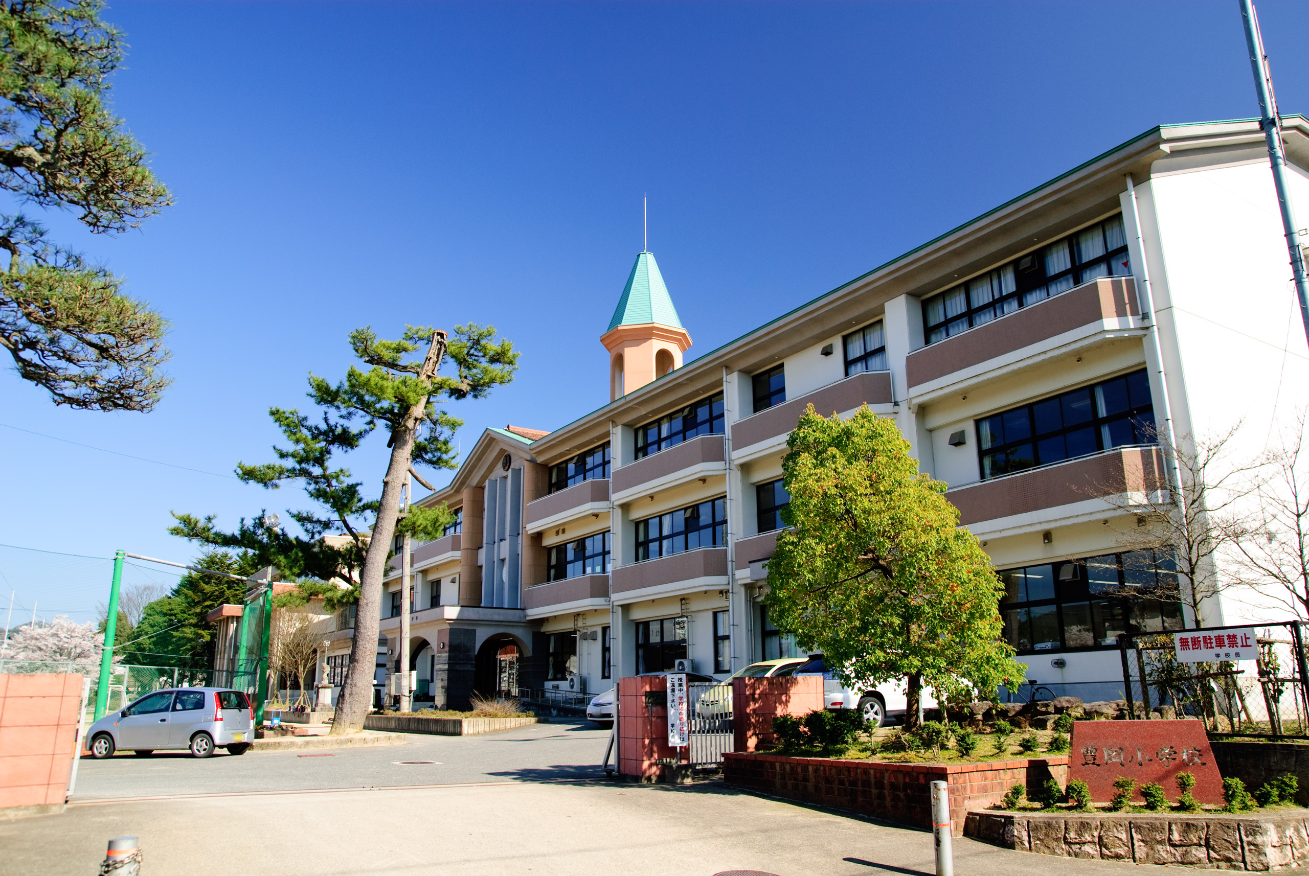 明治時期擬洋風建築,舊寶小學校校舍